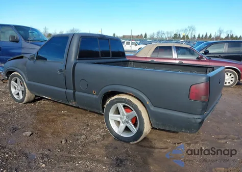 1996 Chevrolet S Truck S10 z USA, uszkodzony, nr VIN 1GCCS14X6T8191725